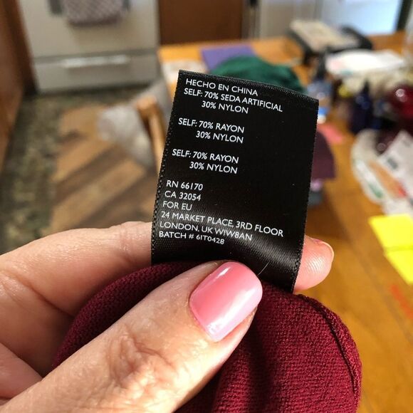 Silence + Noise Oversized Lace Up Long Sleeve V-Neck Sweater Red - S - Picture 14 of 14